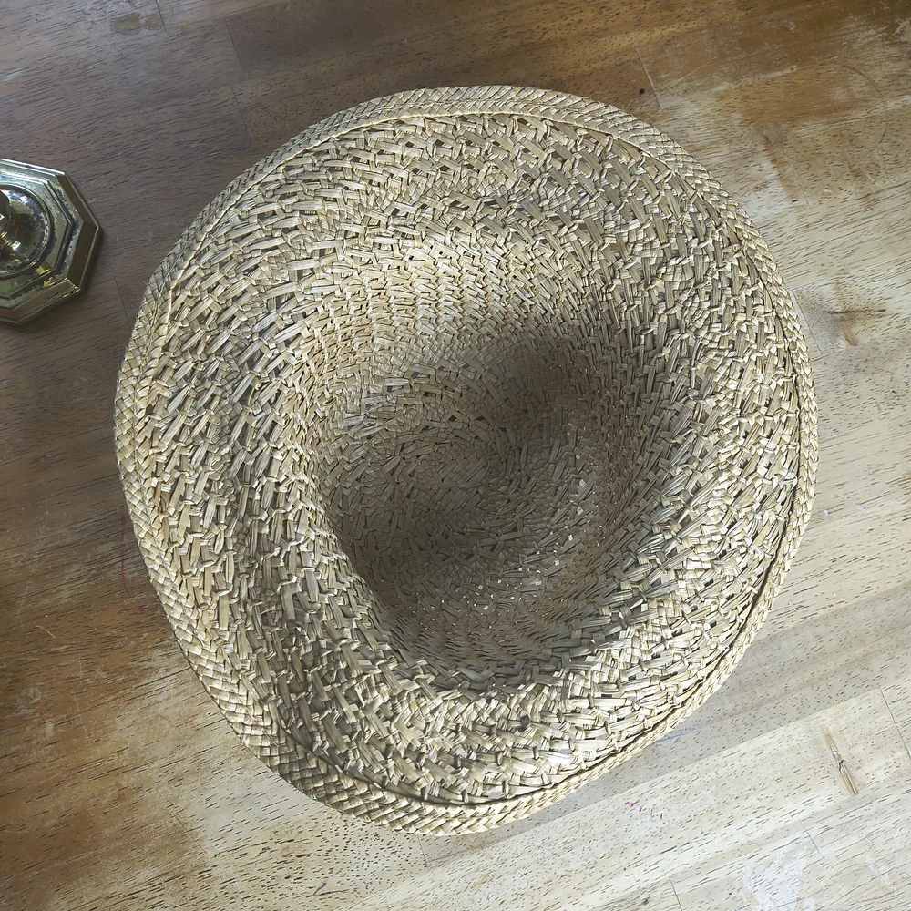 Stylish Straw Hat with Tan Band - Picture 7 of 8